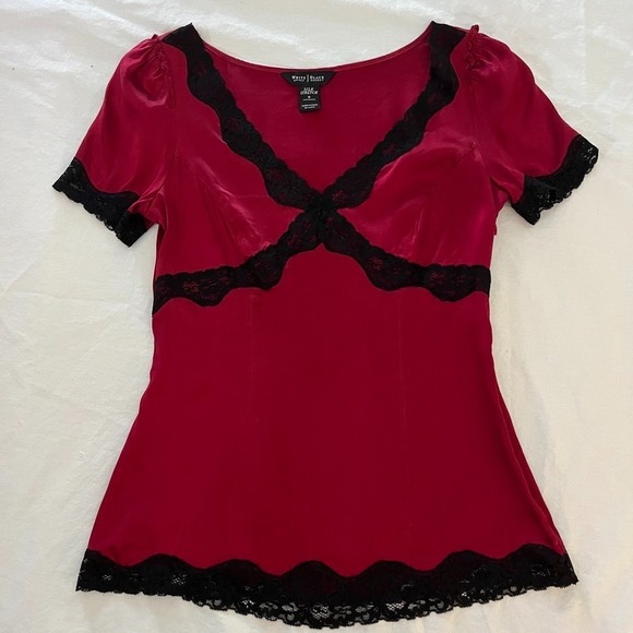 White House Black Market Tops - WHBM Womens Red Silk Blouse Sz 0 Y2K Dark Romatic Whimsigoth